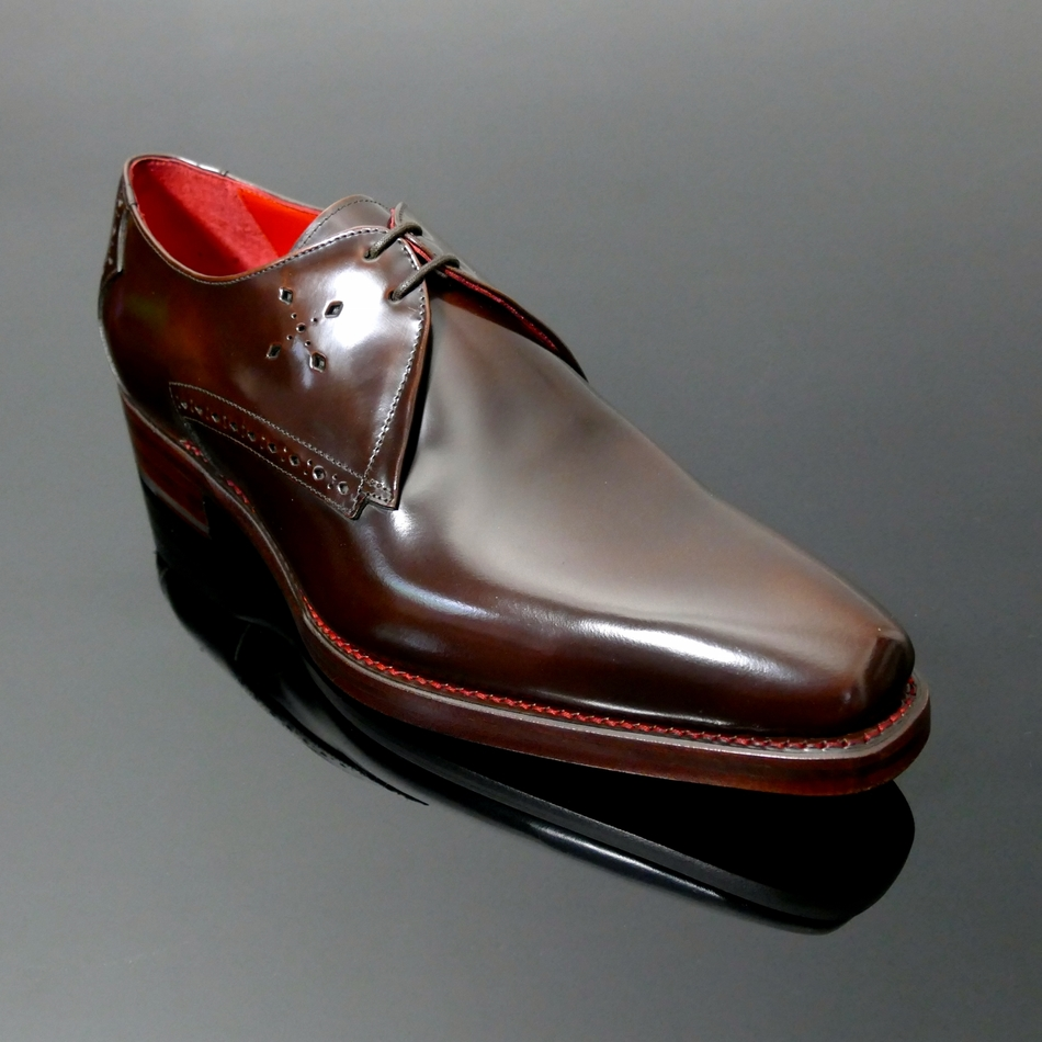 Dexter 'Angel' - Plain front gibson