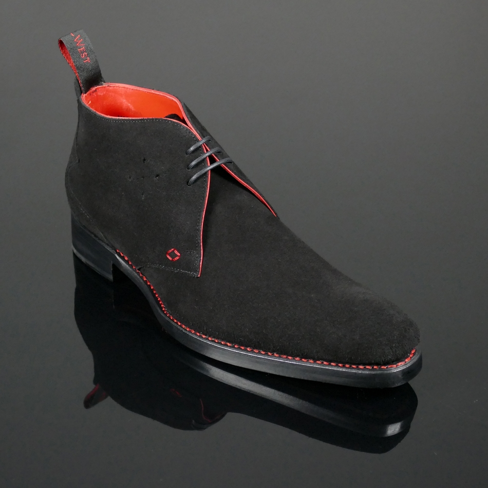 Dexter 'Masuka' - Plain Front Suede Chukka Boot