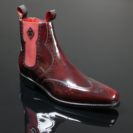 Dexter 'Novikov' - Wing tip Chelsea Boot
