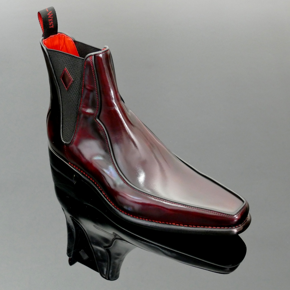 Melly 'Scotts' - Piped Apron Chelsea boot